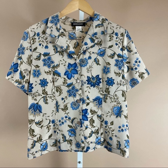 Vintage Briggs Size Medium Petite Floral Button Up Top Boho Cottagecore Boxy - Picture 1 of 5